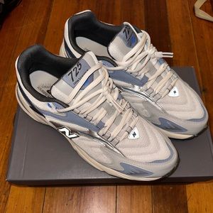 New Balance 725 v1